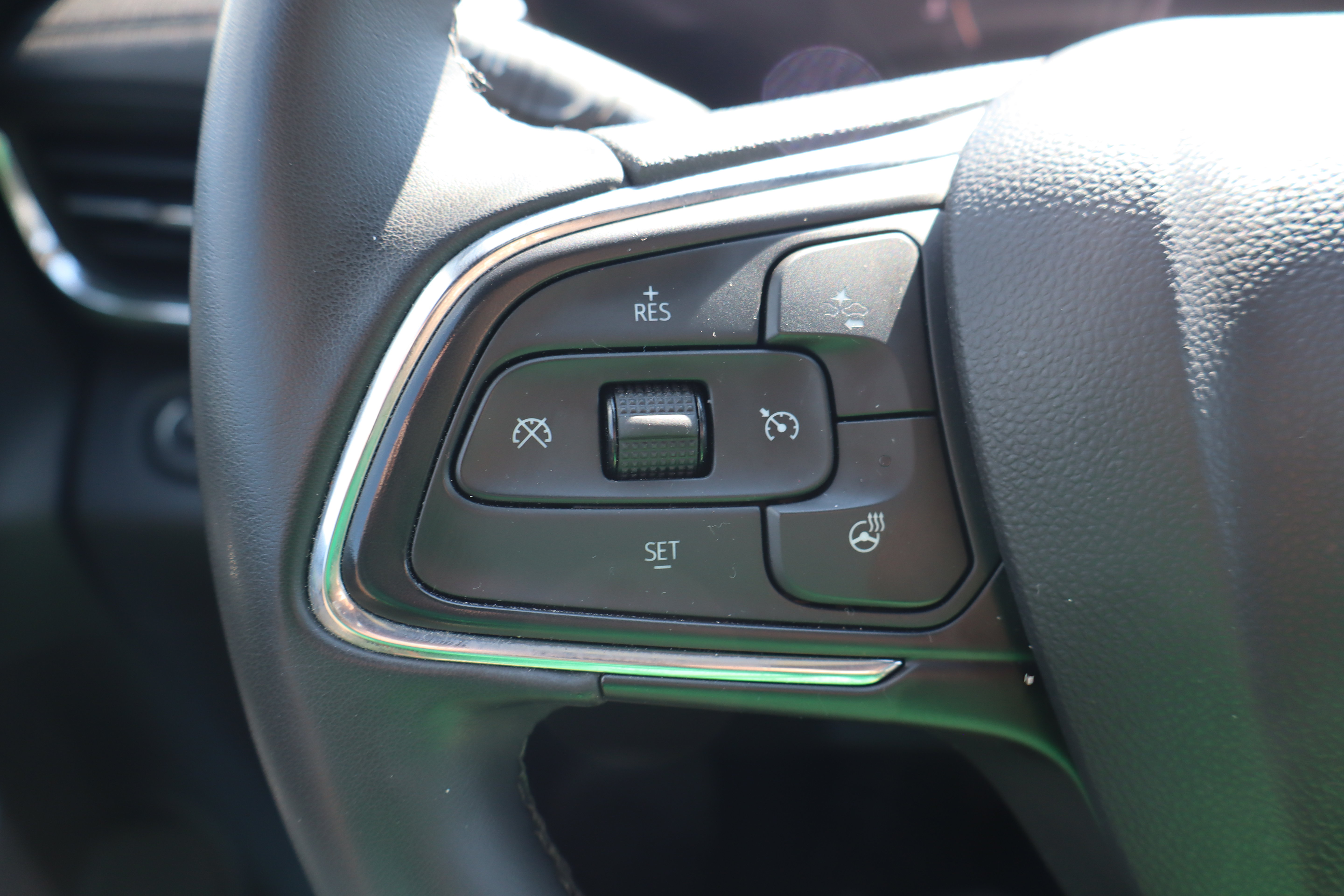 Used 2024 Buick Envista Preferred w/ Convenience I Package FWD image 15