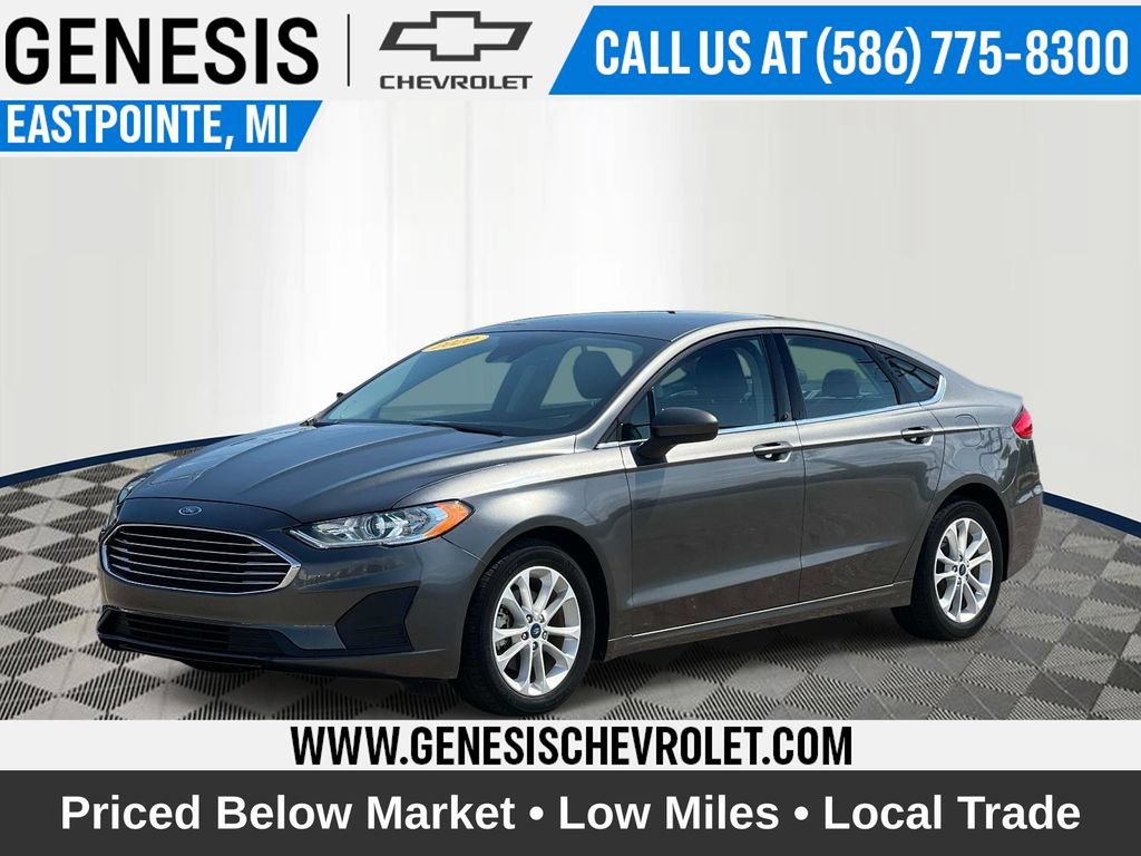 Used 2020 Ford Fusion SE FWD image 1