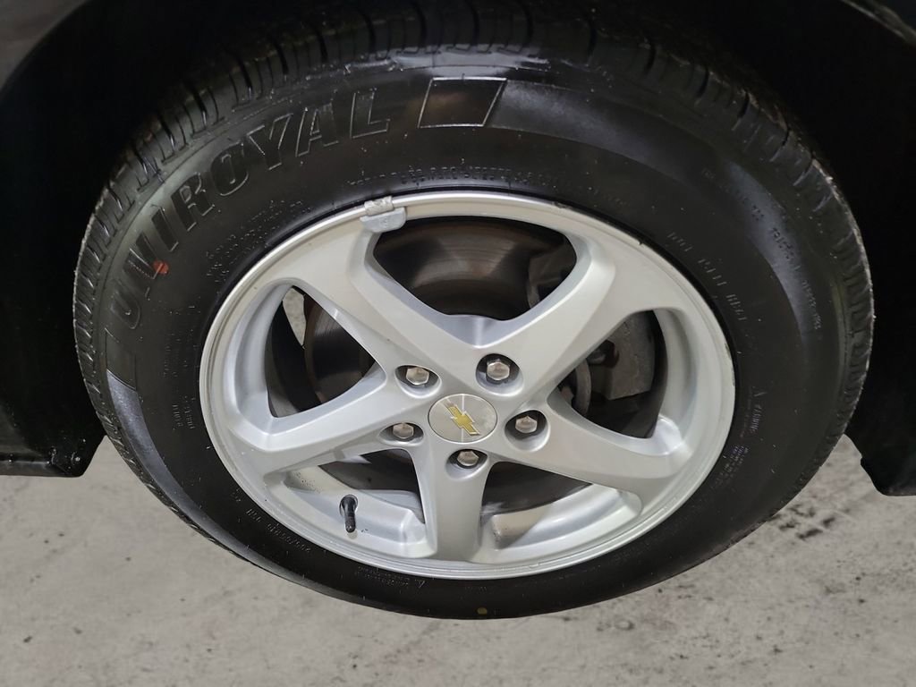 Used 2016 Chevrolet Malibu LS image 11