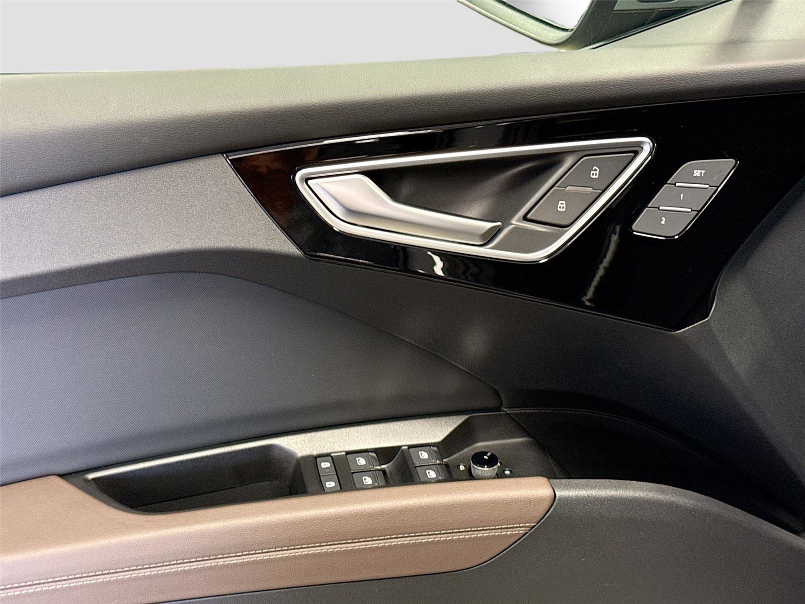 Certified 2023 Audi Q4 e-tron Premium w/ Convenience Package image 18