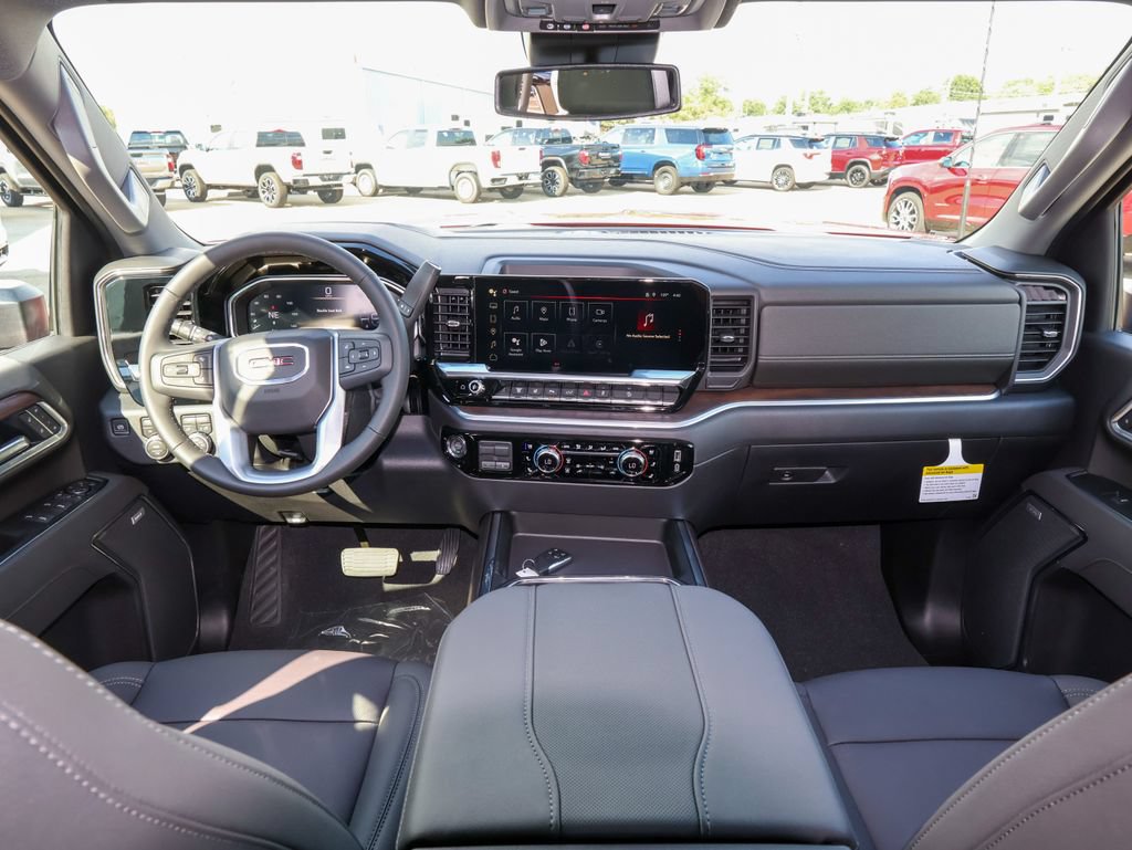 New 2026 GMC Sierra 3500 SLT w/ SLT Premium Package AWD/4WD image 13