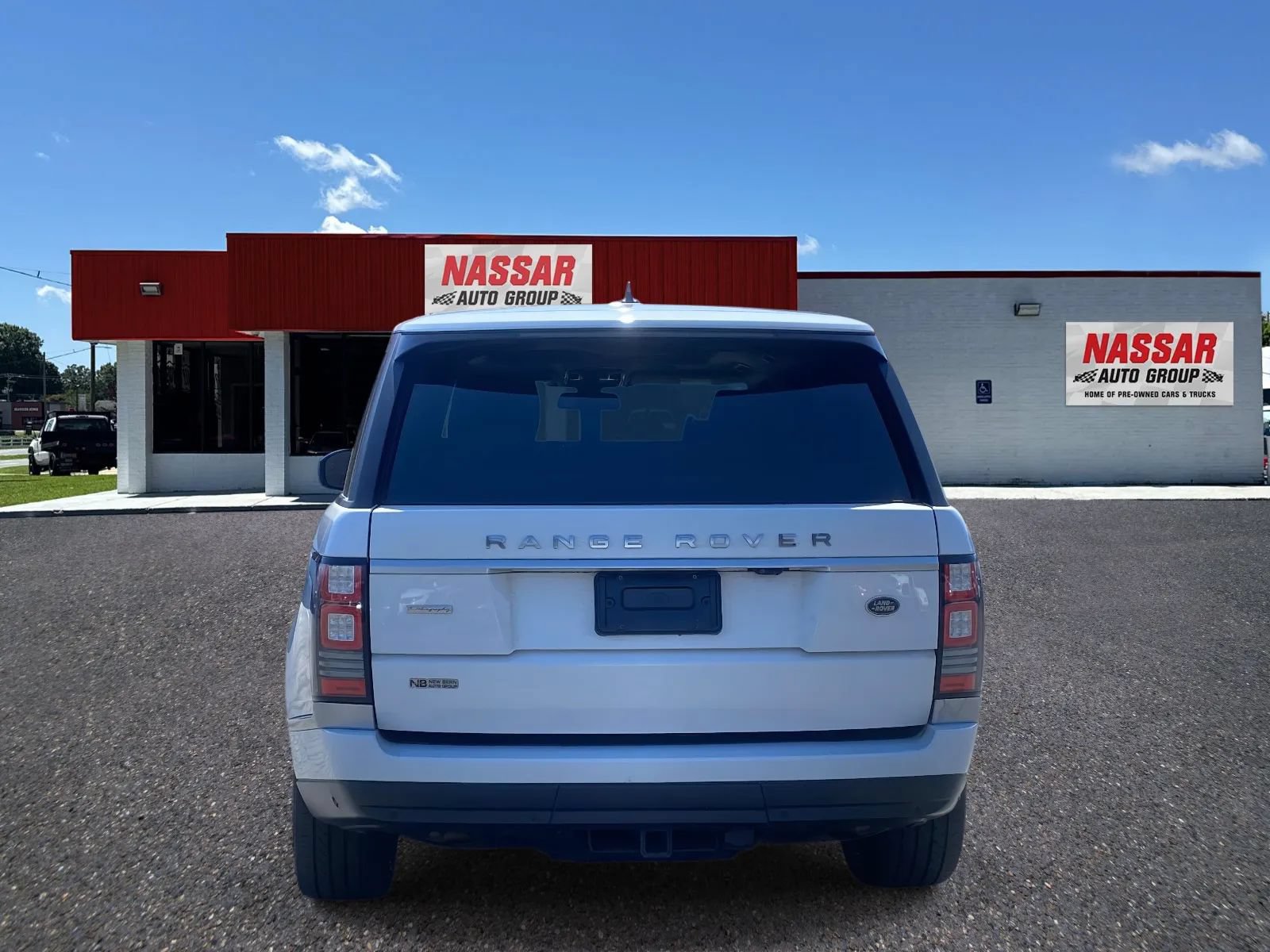 Used 2016 Land Rover Range Rover Autobiography AWD/4WD image 5