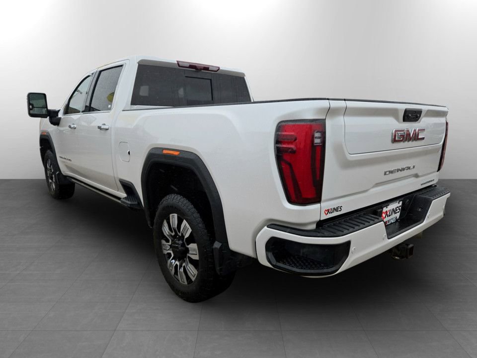 Used 2024 GMC Sierra 2500 Denali w/ Denali Reserve Package image 9