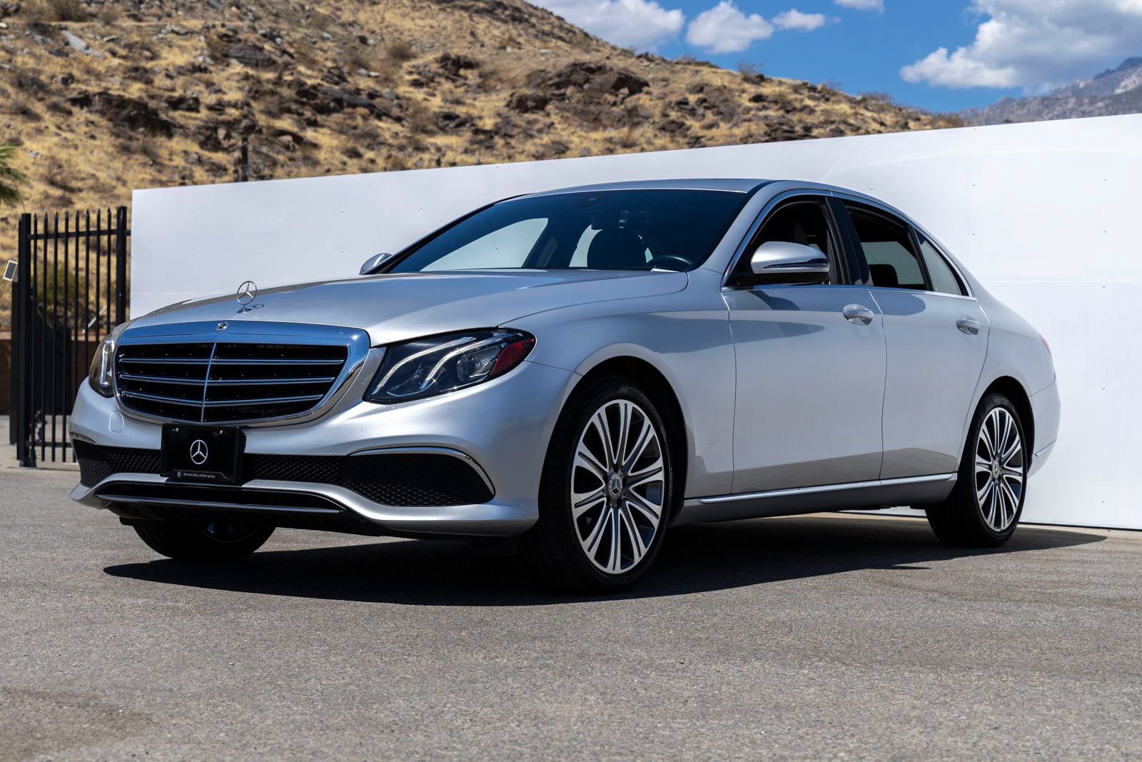 Used 2019 Mercedes-Benz E 300 image 10