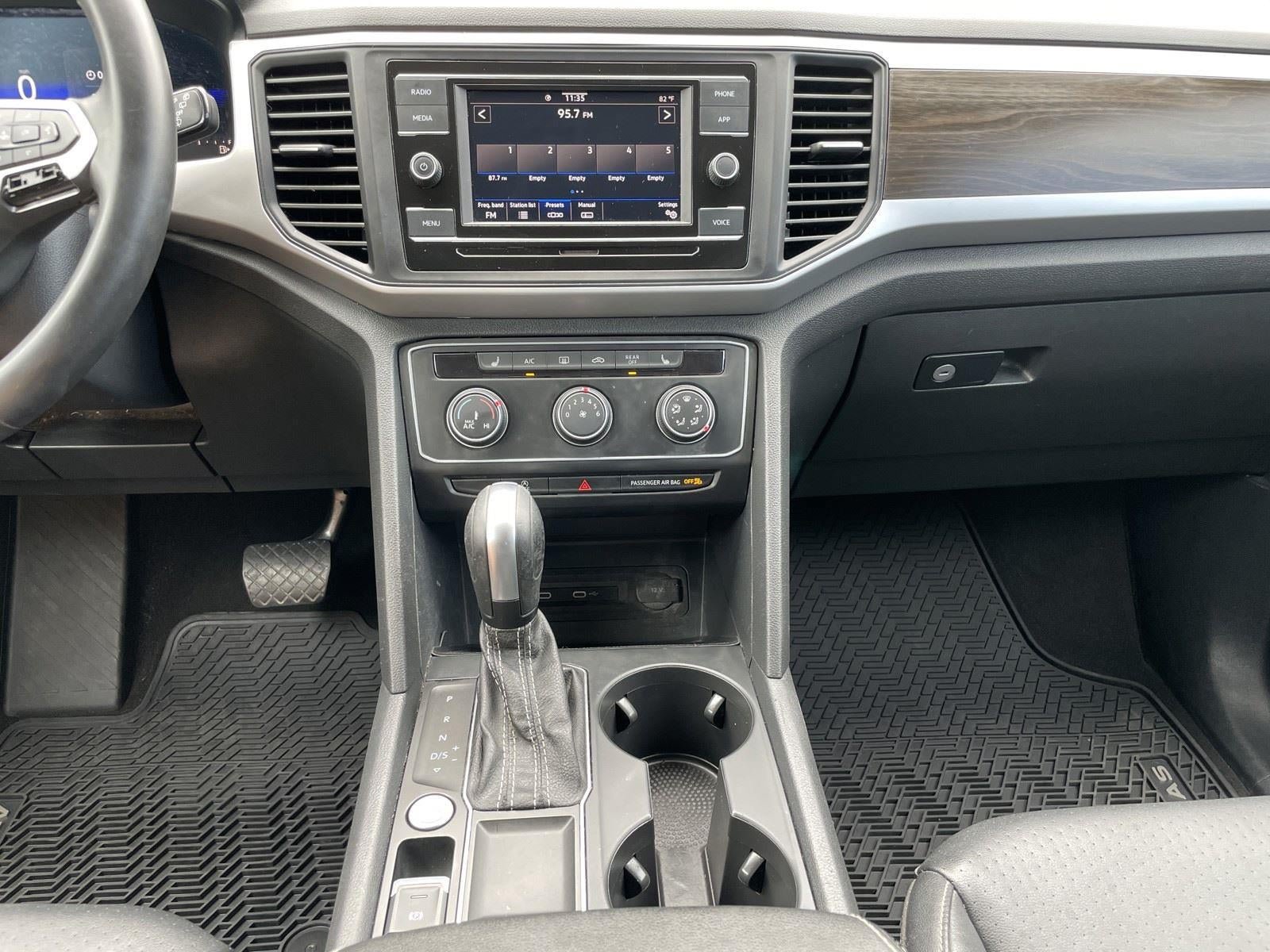 Used 2022 Volkswagen Atlas SE FWD image 22