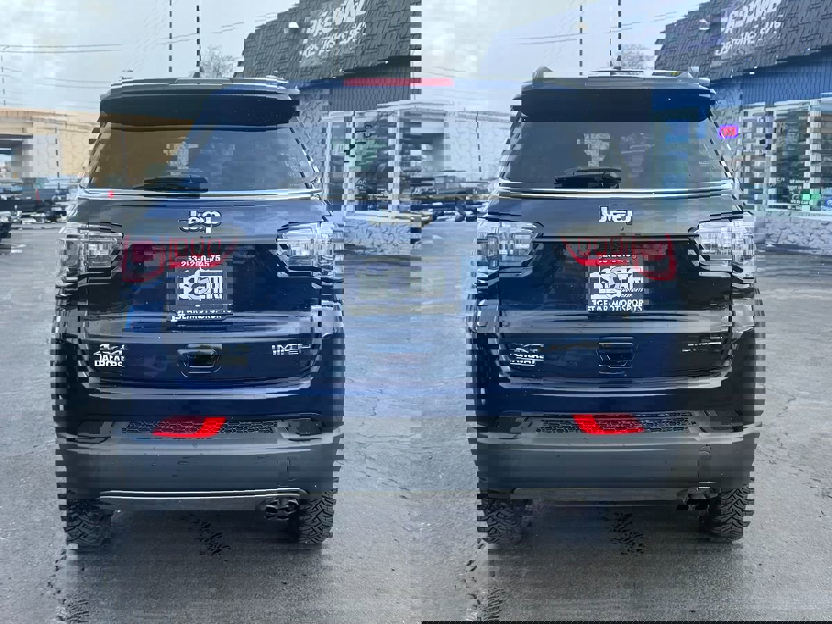 Used 2019 Jeep Compass Limited image 7