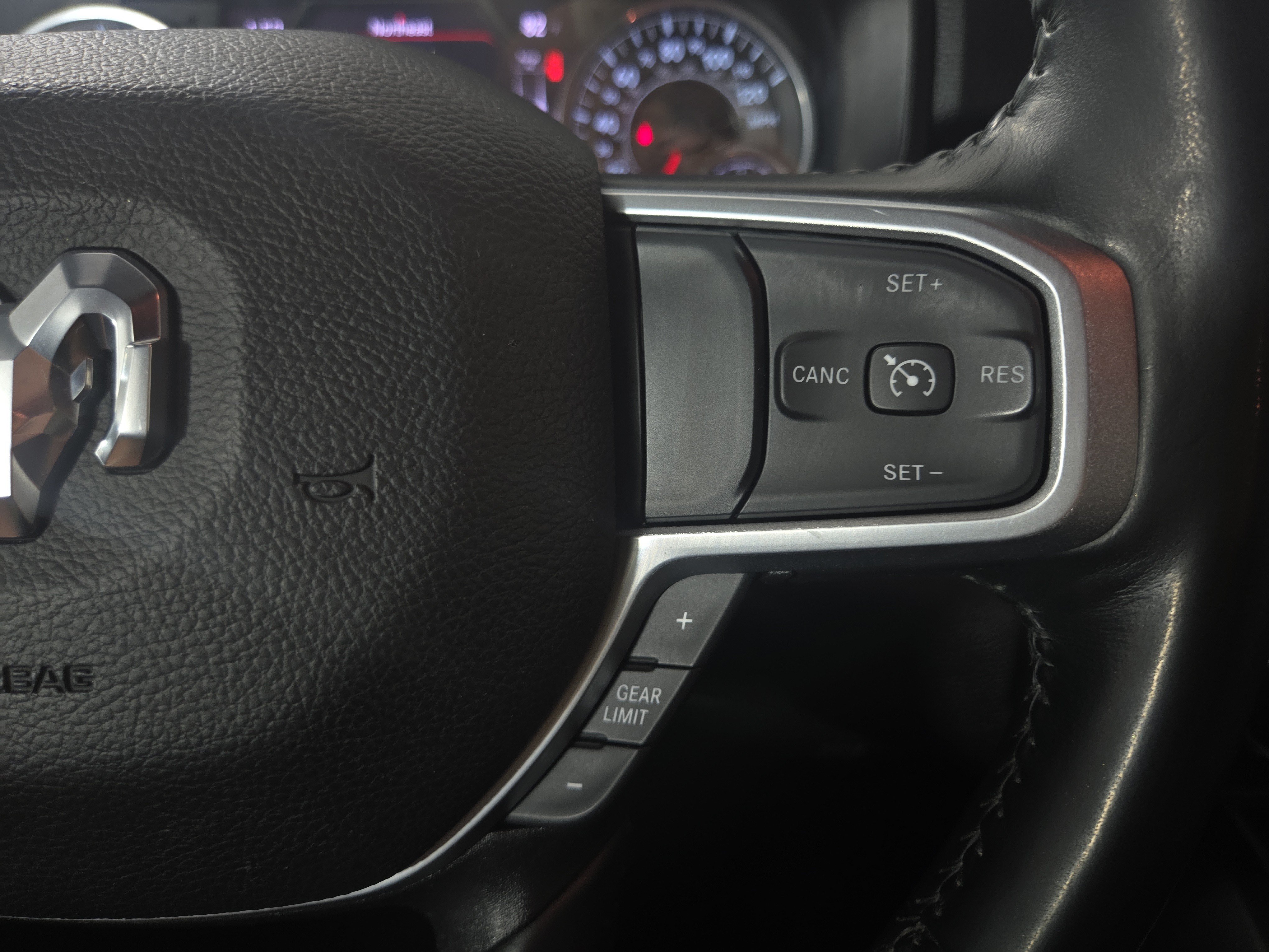 Certified 2022 RAM 1500 Big Horn AWD/4WD image 17
