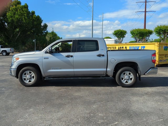 Used 2014 Toyota Tundra SR5 w/ SR5 Upgrade Package RWD image 8