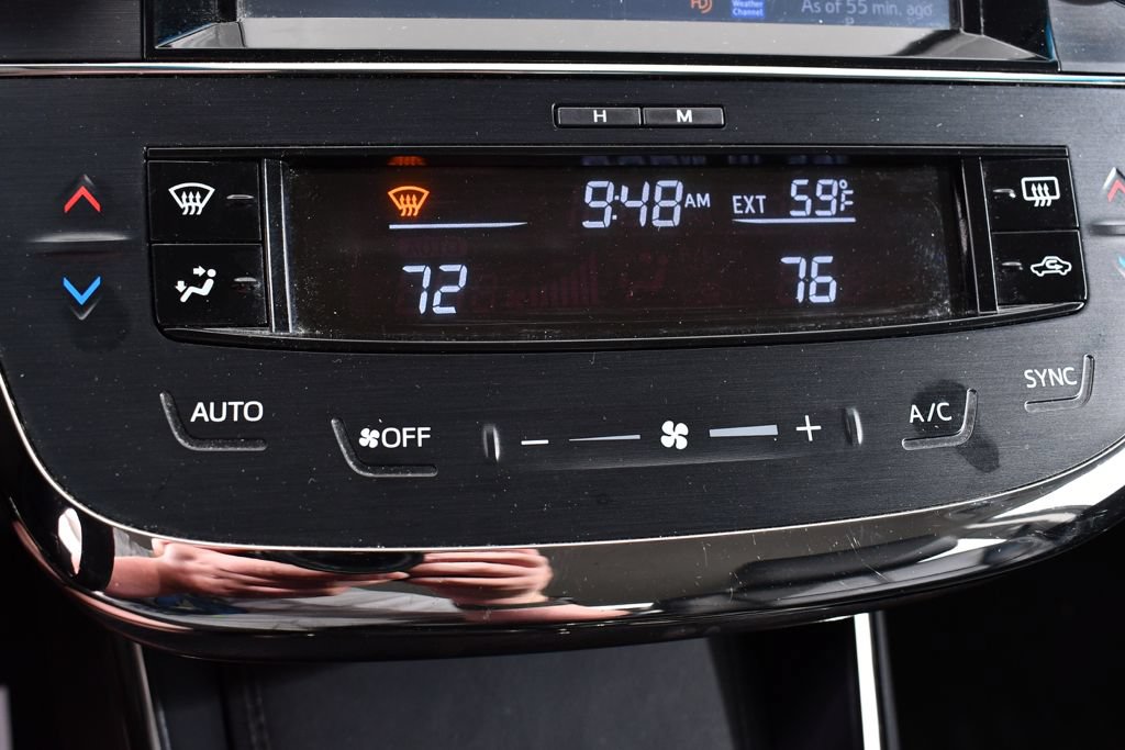 Used 2016 Toyota Avalon XLE FWD image 28