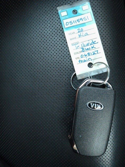 Used 2020 Kia Telluride S image 26