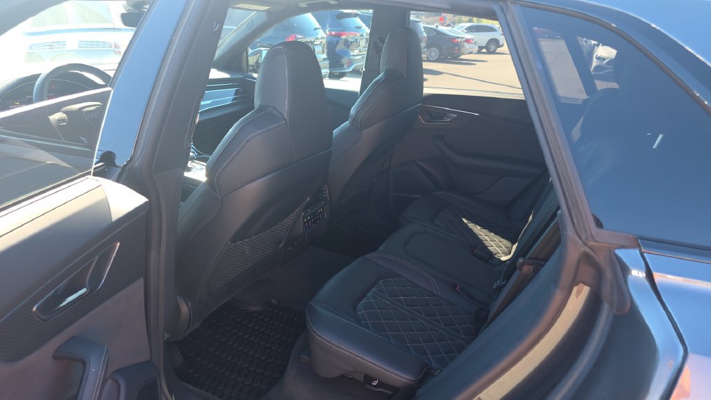 Used 2024 Audi SQ8 Premium Plus AWD/4WD image 22