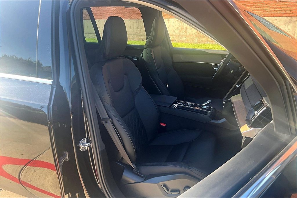 Used 2026 Volvo XC90 B6 Plus AWD/4WD image 10
