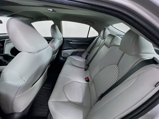 Used 2018 Toyota Camry SE image 21