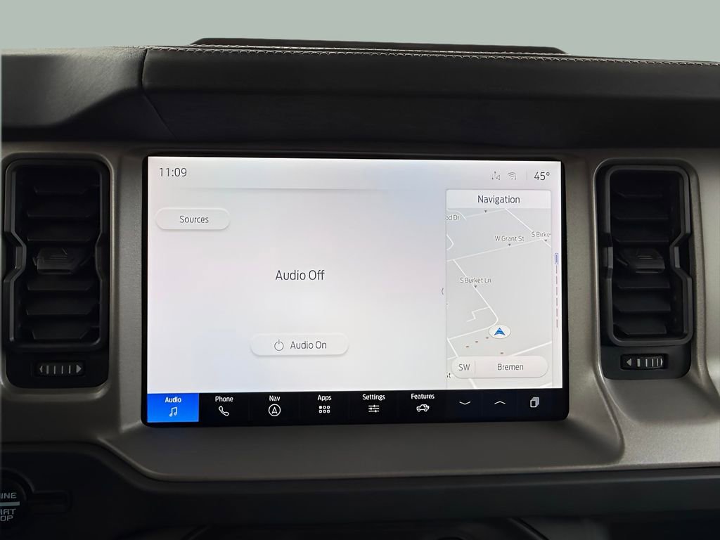 New 2025 Ford Bronco Outer Banks w/ Sasquatch Package image 30