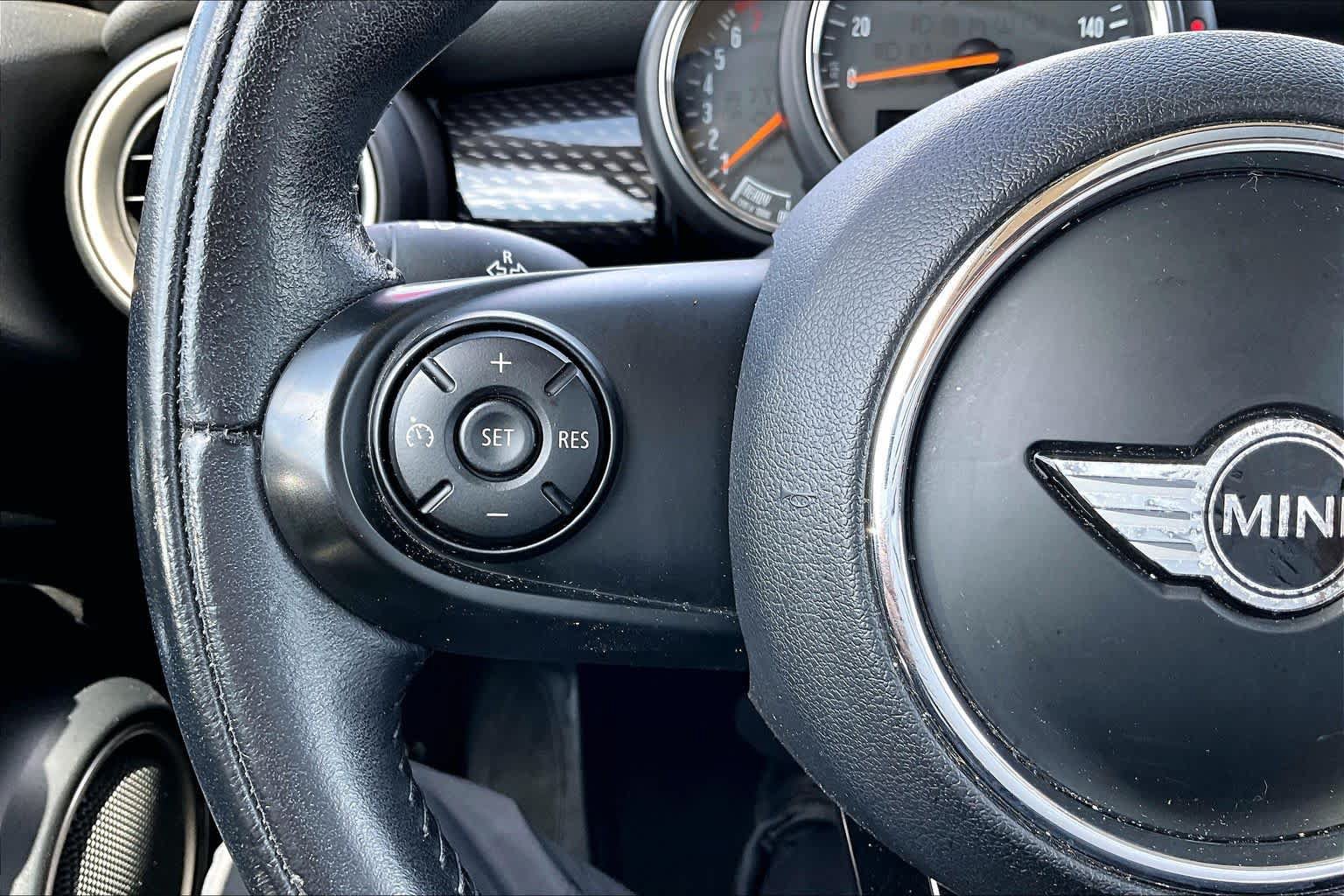 Used 2015 MINI Cooper S FWD image 24