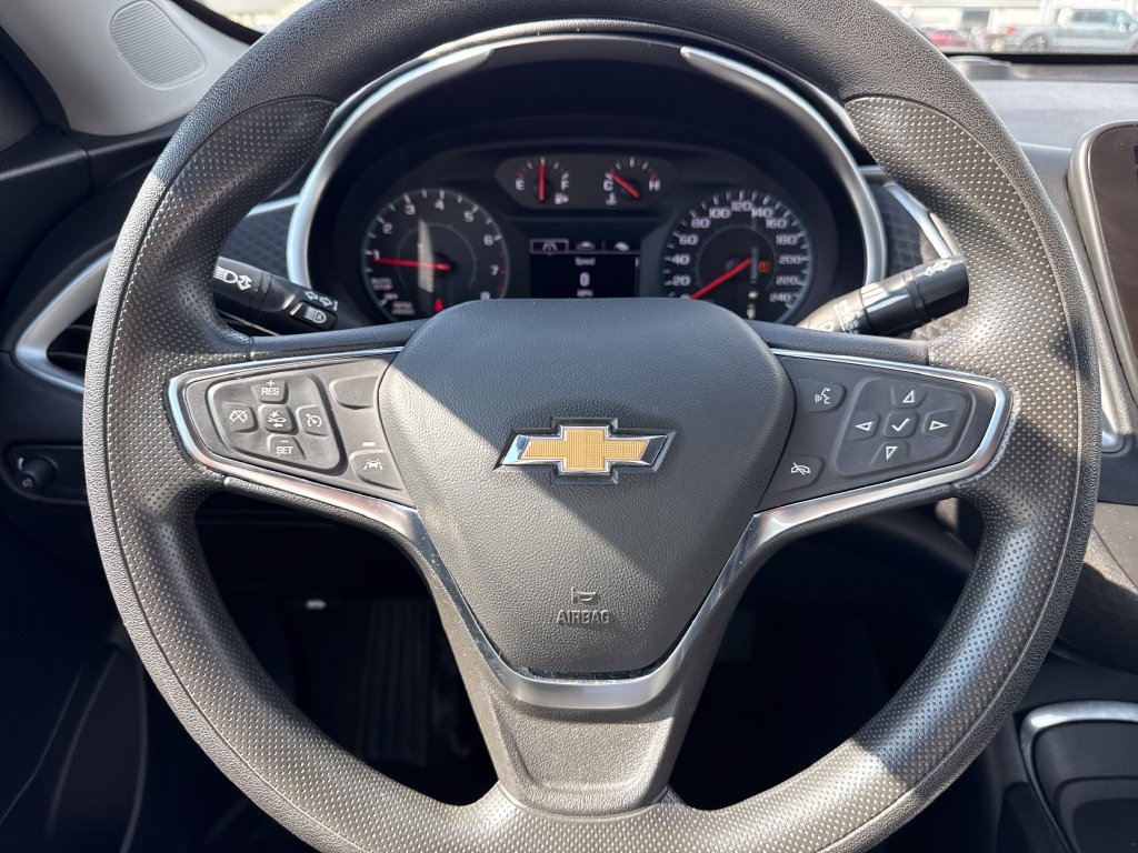Used 2024 Chevrolet Malibu LT FWD image 10