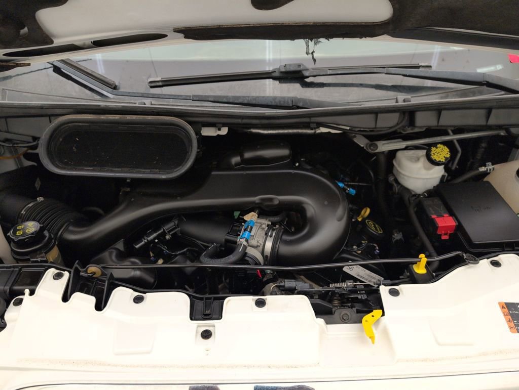 Used 2018 Ford Transit 350 XLT image 38