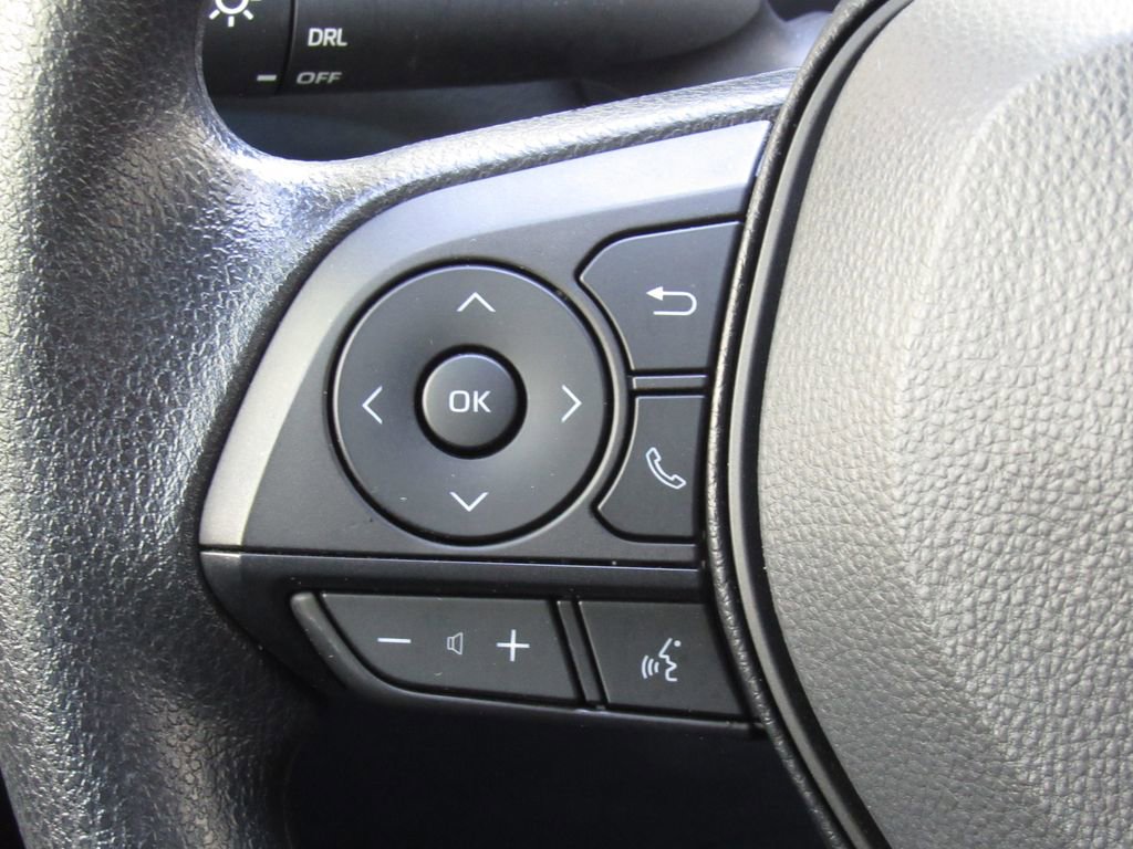 Certified 2025 Toyota RAV4 LE AWD/4WD image 23