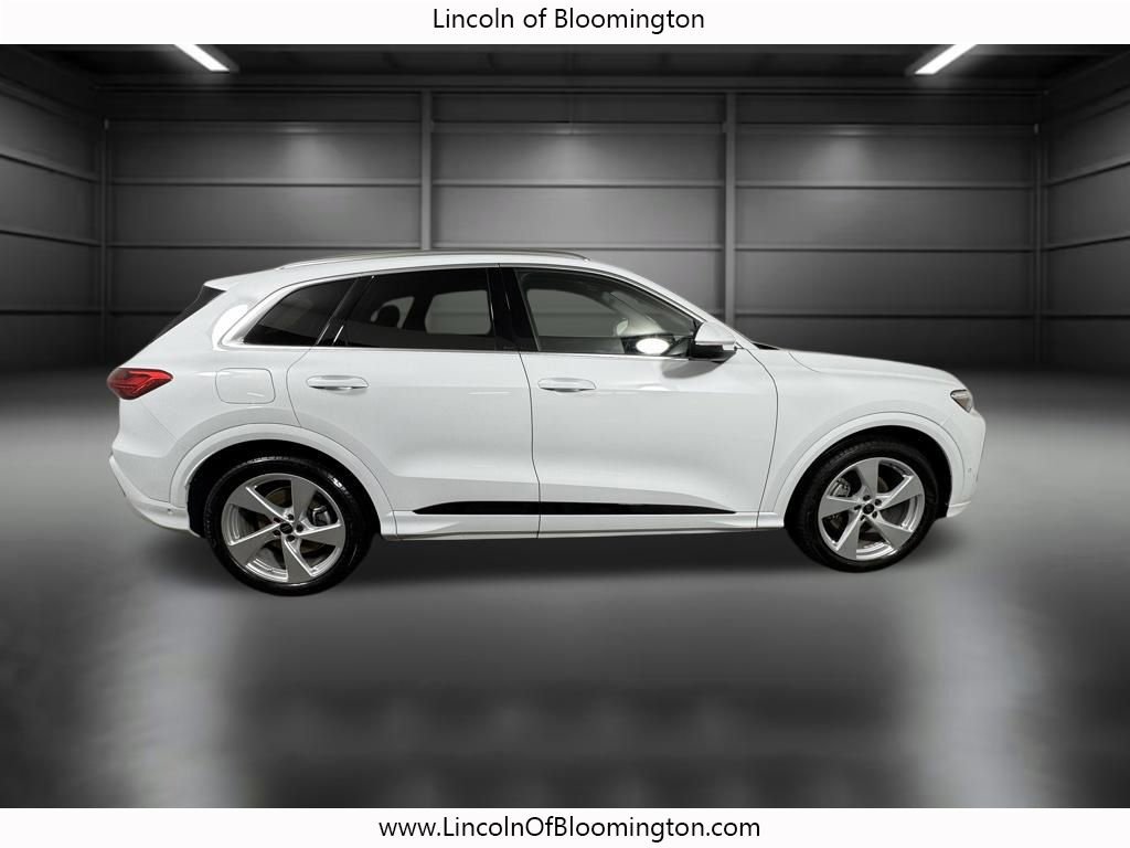 Used 2025 Audi Q5 Prestige image 7