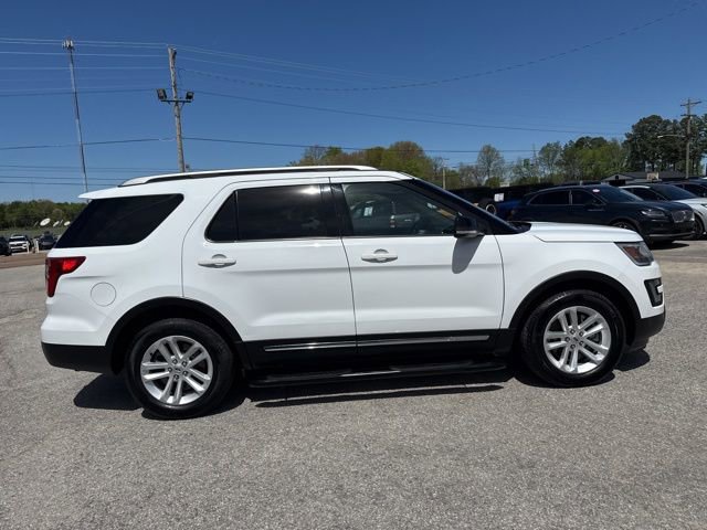 Used 2016 Ford Explorer XLT w/ Equipment Group 201A image 18