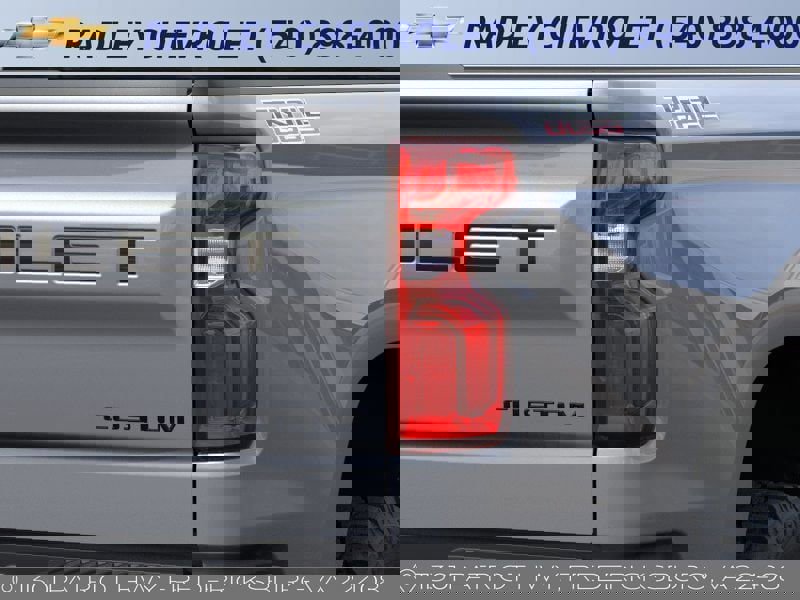 New 2026 Chevrolet Silverado 1500 Custom Trail Boss w/ Dark Appearance Package image 11