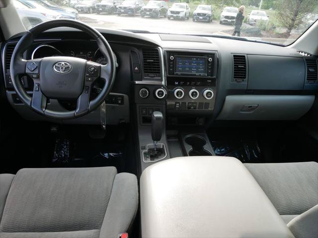 Certified 2019 Toyota Sequoia SR5 AWD/4WD image 14