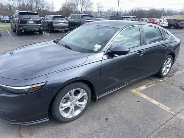 Used 2023 Honda Accord LX image 4