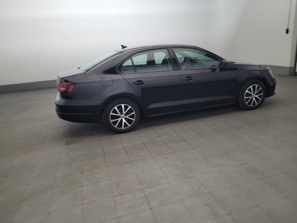Used 2016 Volkswagen Jetta SE FWD image 10