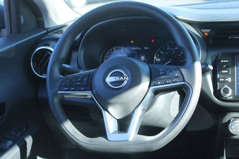 Used 2024 Nissan Kicks SV image 15