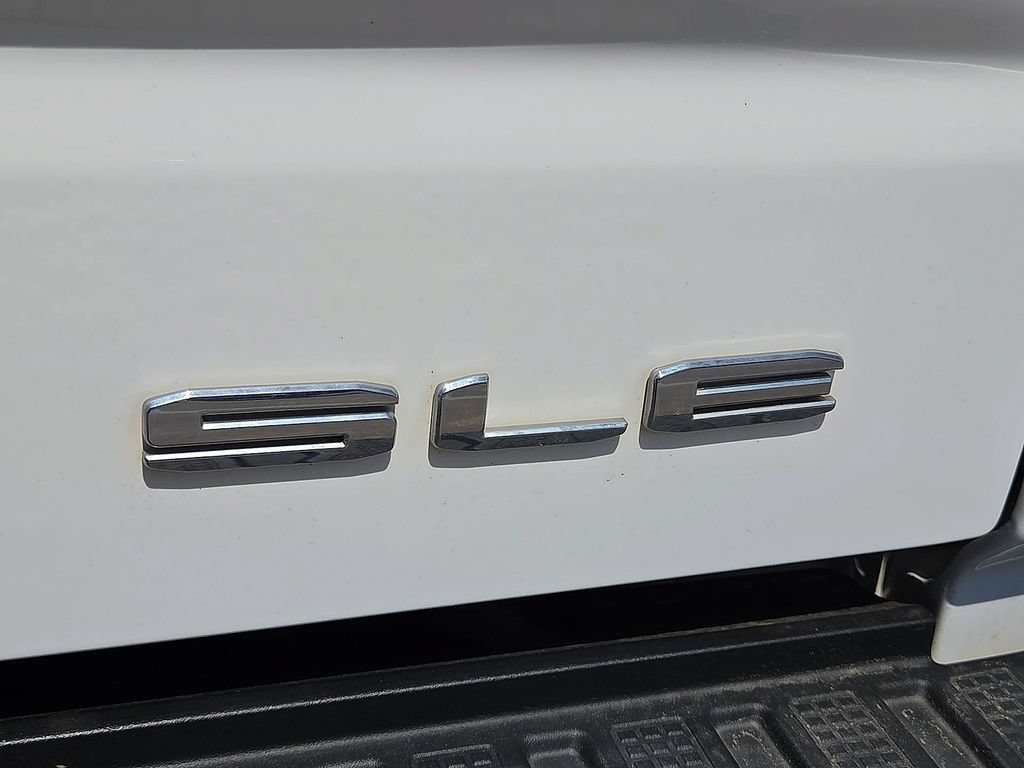 Used 2020 GMC Sierra 1500 SLE w/ SLE Value Package AWD/4WD image 10