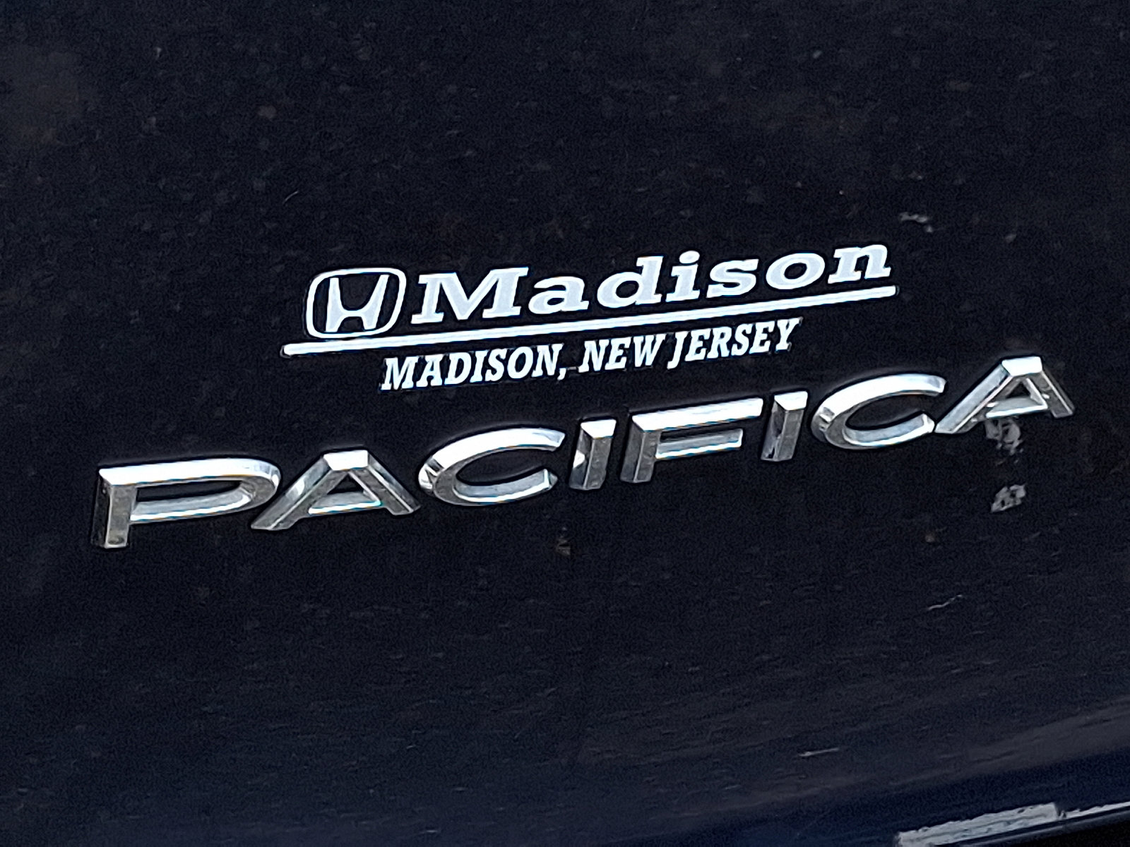 Used 2017 Chrysler Pacifica Touring-L Plus image 30