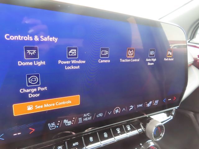 Used 2025 Chevrolet Blazer EV RS AWD/4WD image 28