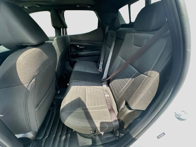 Used 2022 Hyundai Santa Cruz SEL Premium AWD/4WD image 25