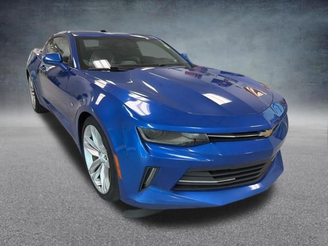 Used 2017 Chevrolet Camaro LT image 5