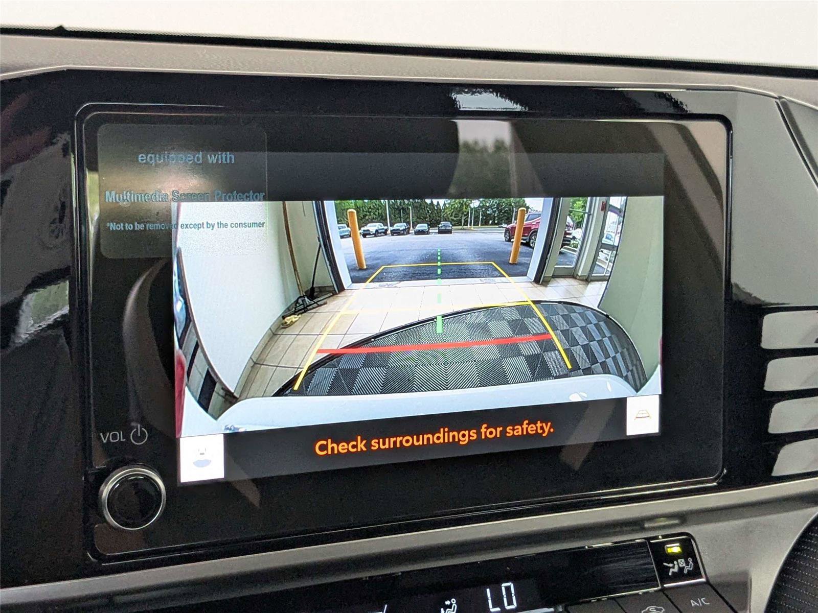 Used 2025 Toyota Camry SE FWD image 20