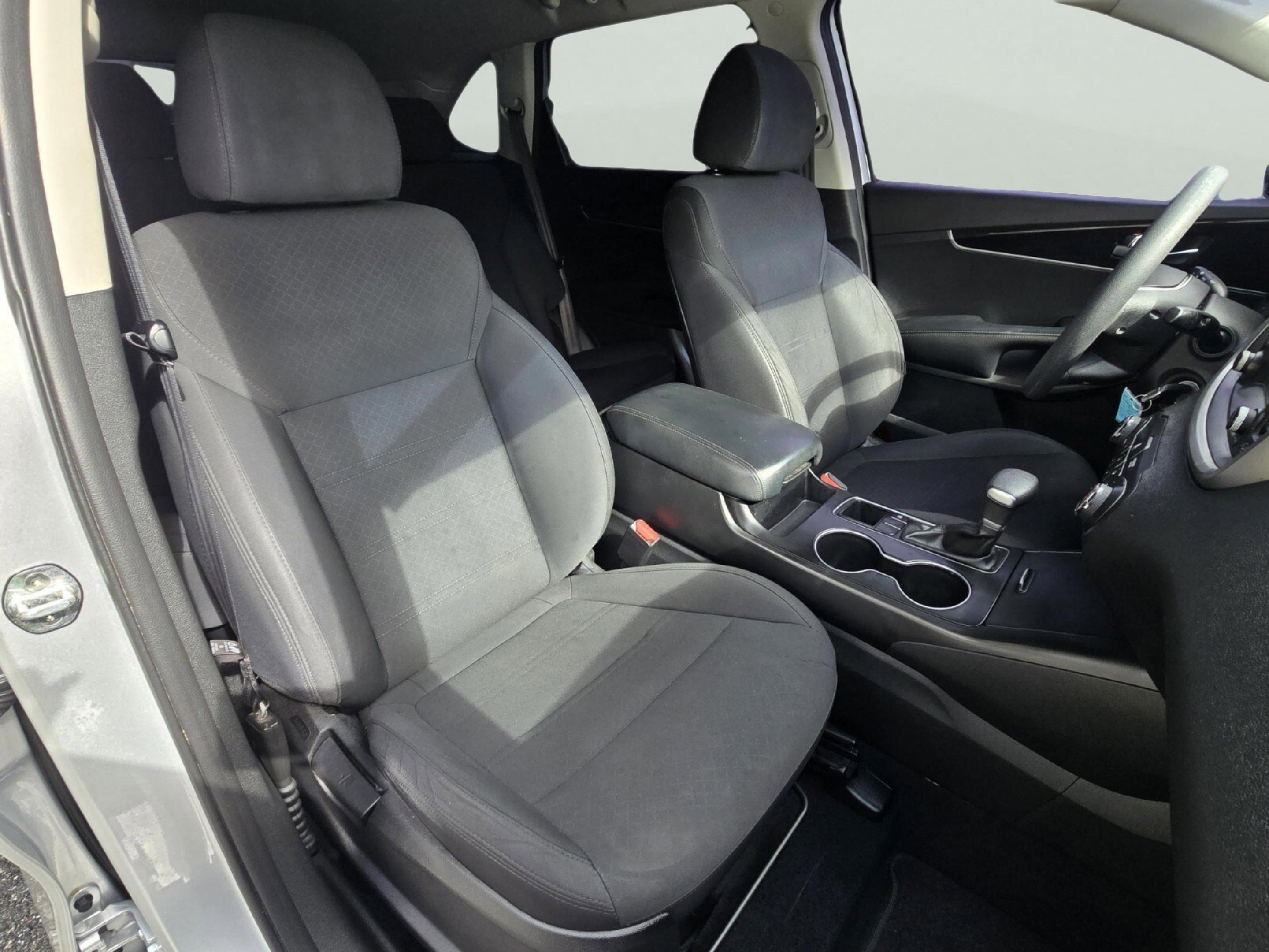 Used 2020 Kia Sorento FWD V6 image 20
