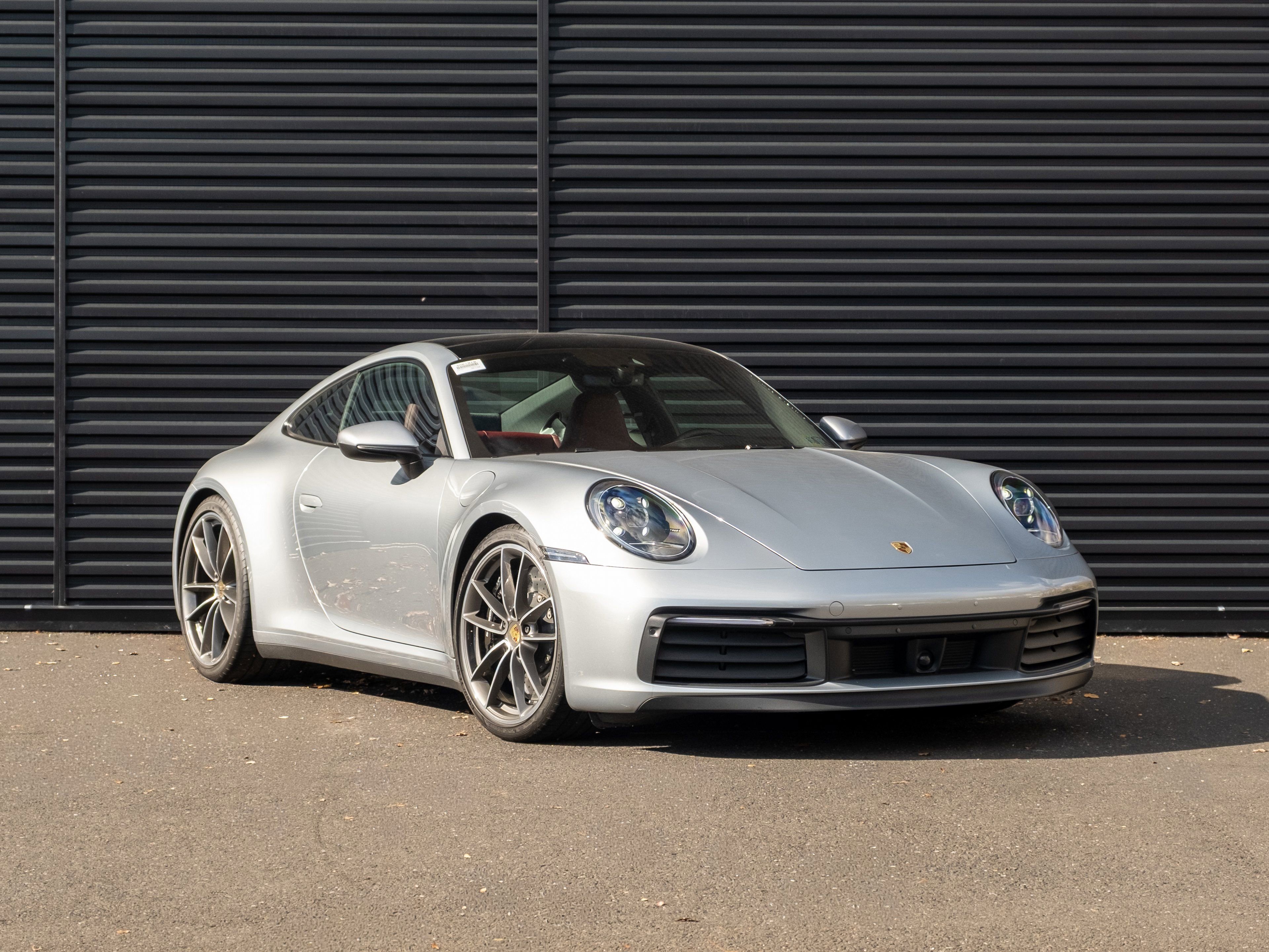 Certified 2020 Porsche 911 Carrera 4S AWD/4WD image 10