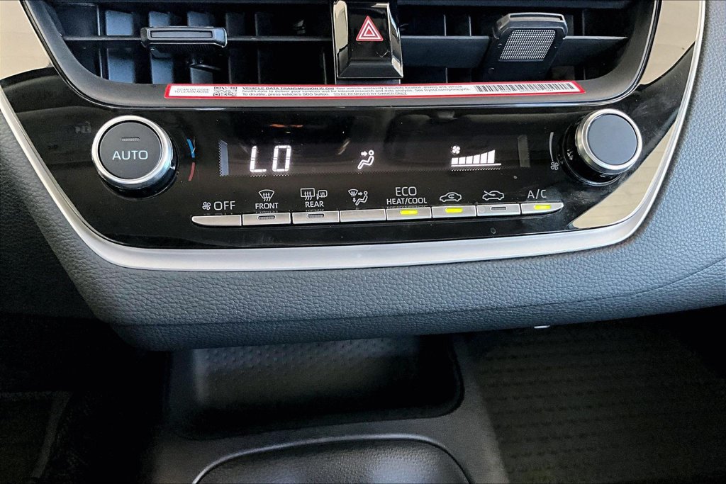 Used 2026 Toyota Corolla LE FWD image 15