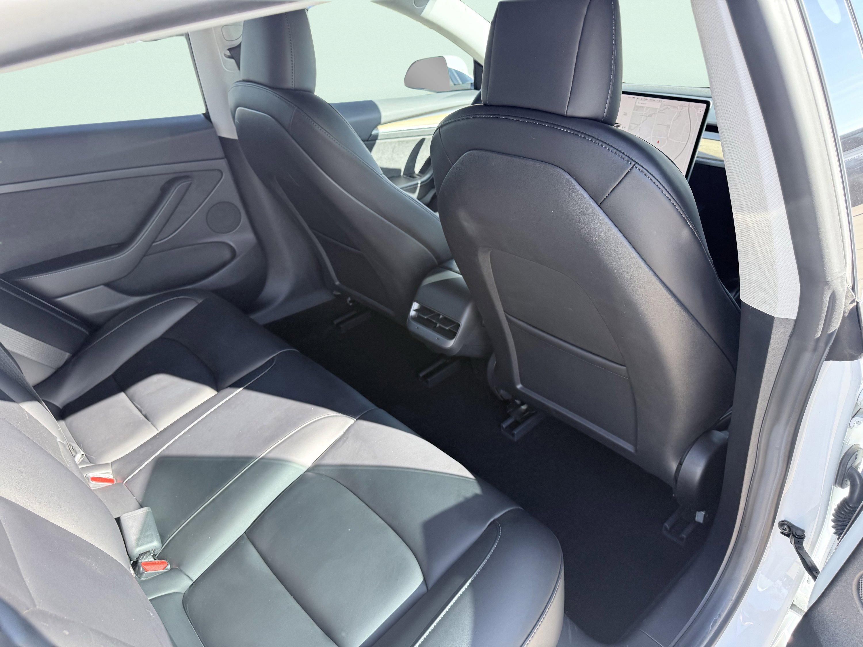 Used 2021 Tesla Model 3 Long Range image 41