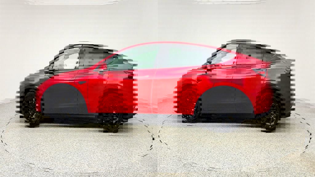 Used 2021 Tesla Model Y Long Range image 8