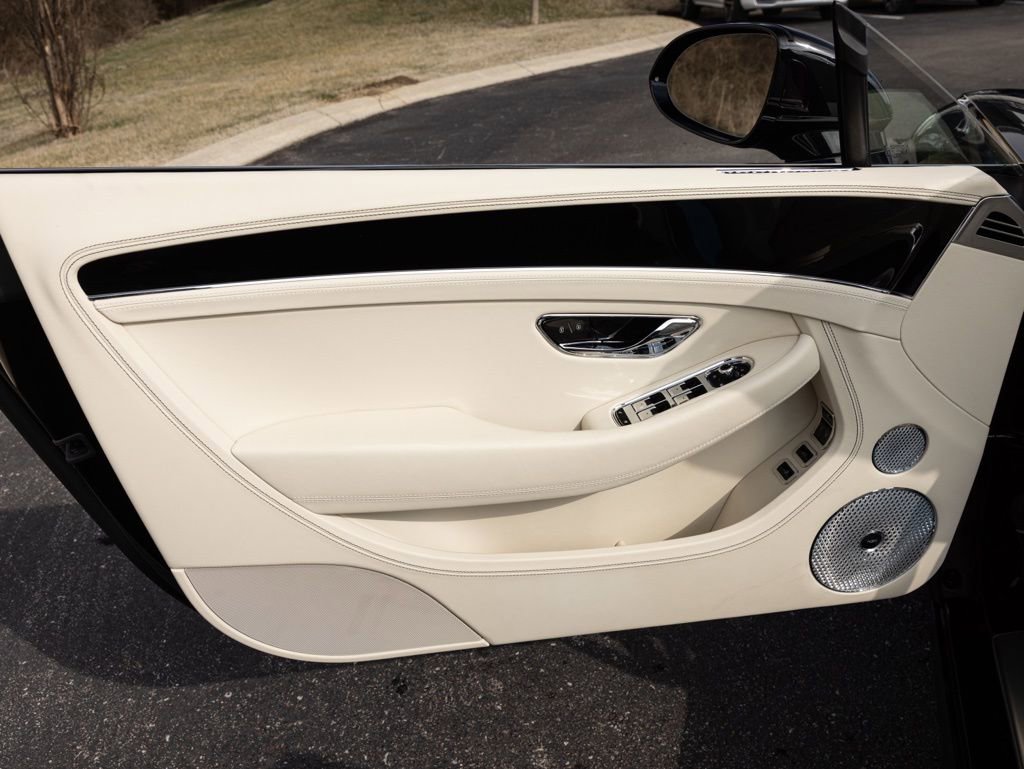 New 2026 Bentley Continental GTC AWD/4WD image 22