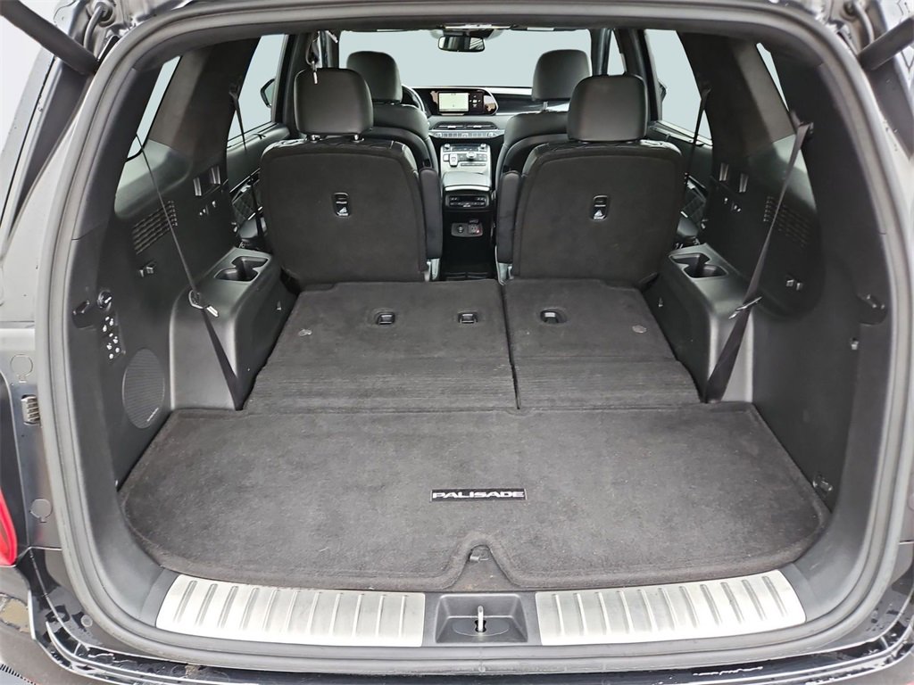 Used 2022 Hyundai Palisade Calligraphy w/ Winter Package image 24