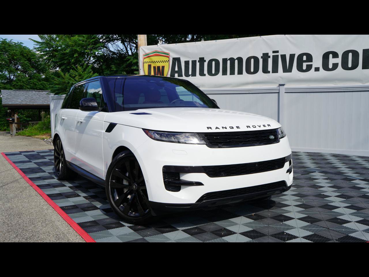 Used 2023 Land Rover Range Rover Sport SE