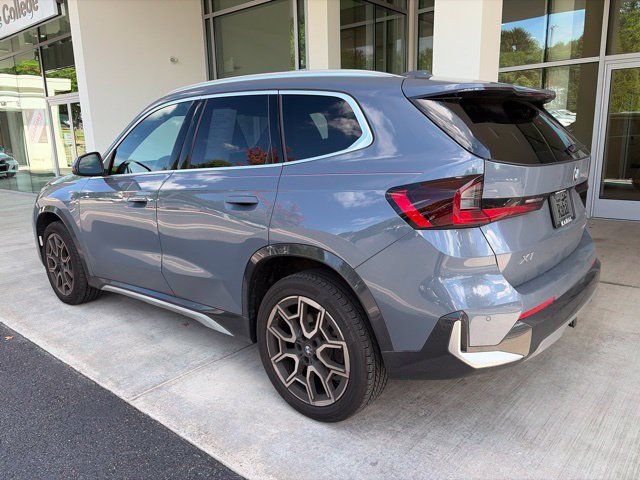 Used 2025 BMW X1 xDrive28i AWD/4WD image 9