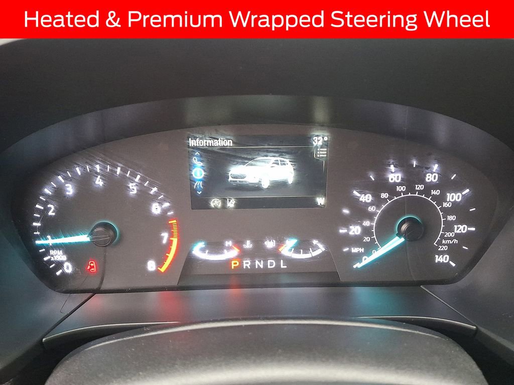 Used 2022 Ford Escape SE w/ Cold Weather Package image 19