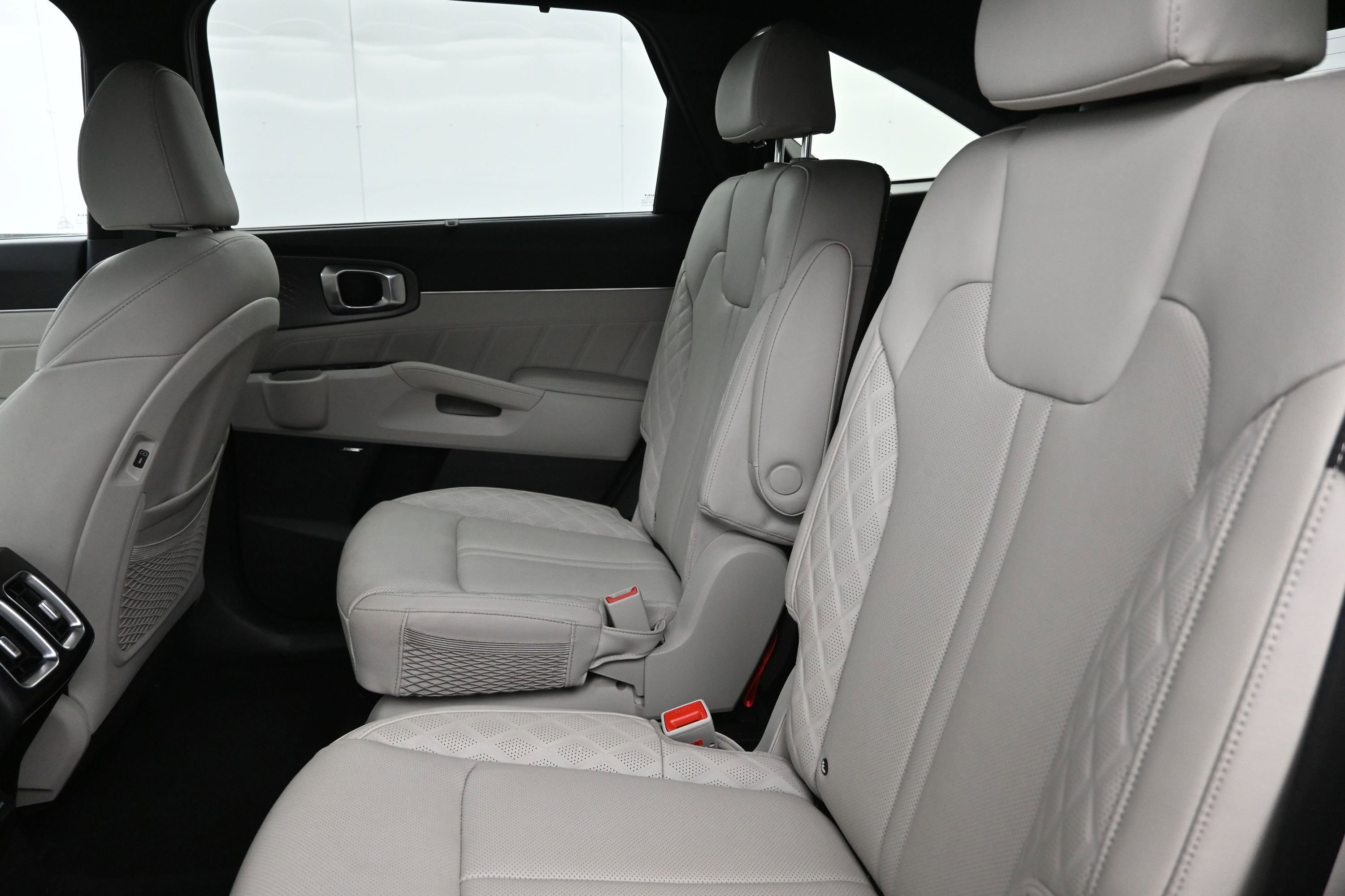Used 2025 Kia Sorento SX Prestige AWD/4WD image 23