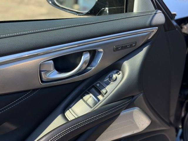 Used 2017 INFINITI Q60 w/ Premium Plus Package 3.0T image 15