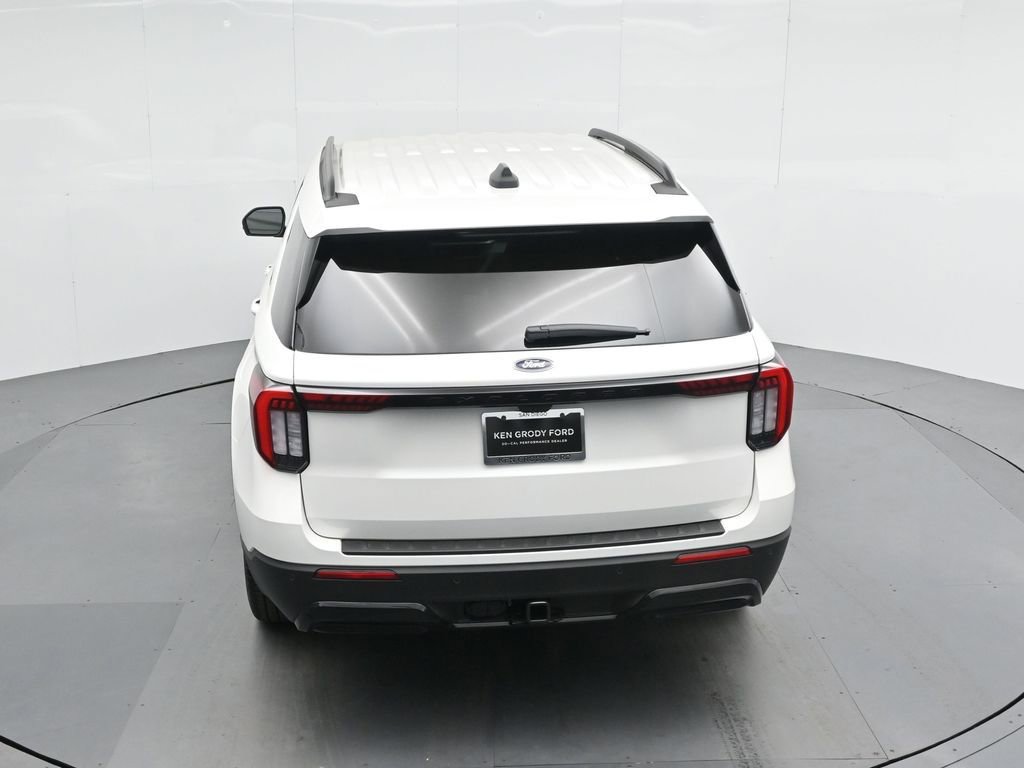 New 2025 Ford Explorer ST-Line w/ Premium Package image 46