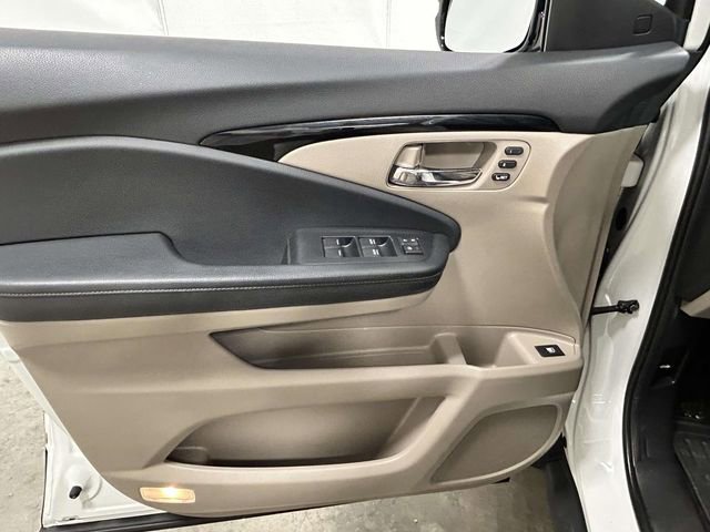 Used 2019 Honda Ridgeline RTL-E image 12