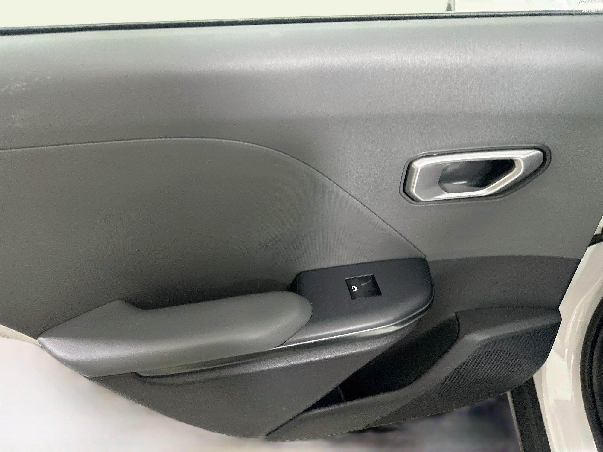 Used 2025 Kia K4 FWD image 24